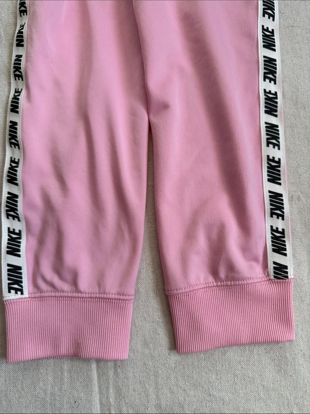 Nike soft joggers